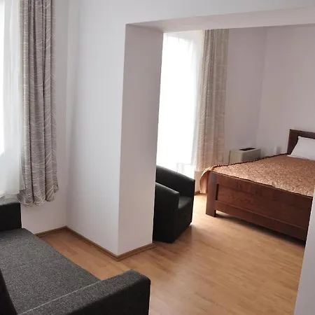 Oras Hotel *